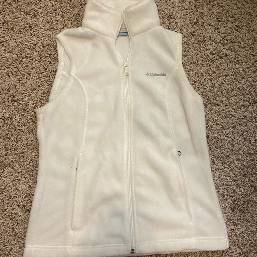 Columbia Zip-Up Vest